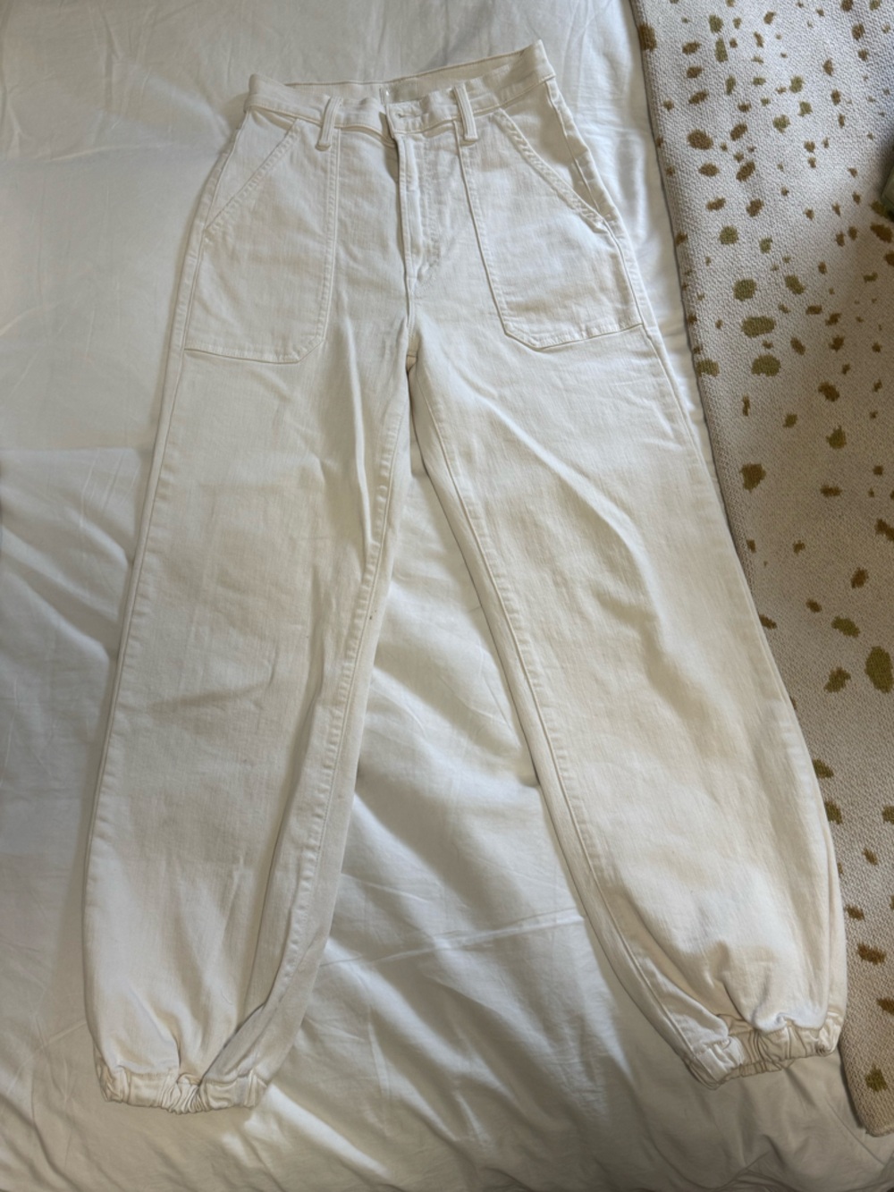 MOTHER Cream Waistband Jeans - Size 26